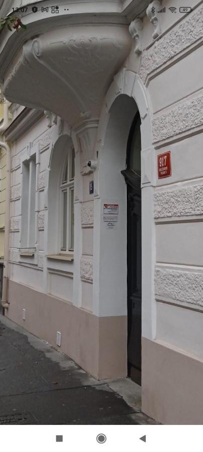 Apartmen -Studio Praha Bagian luar foto