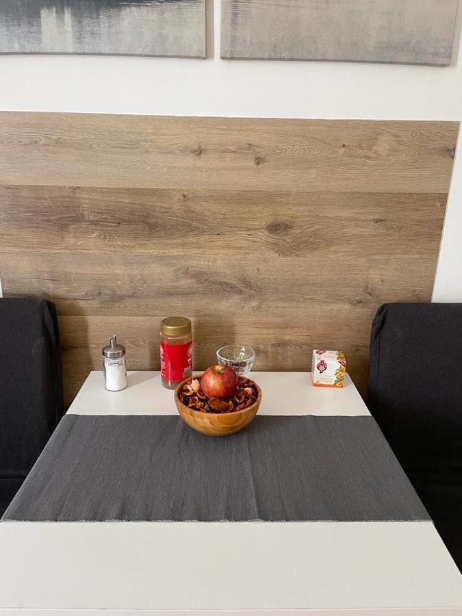 Apartmen -Studio Praha Bagian luar foto
